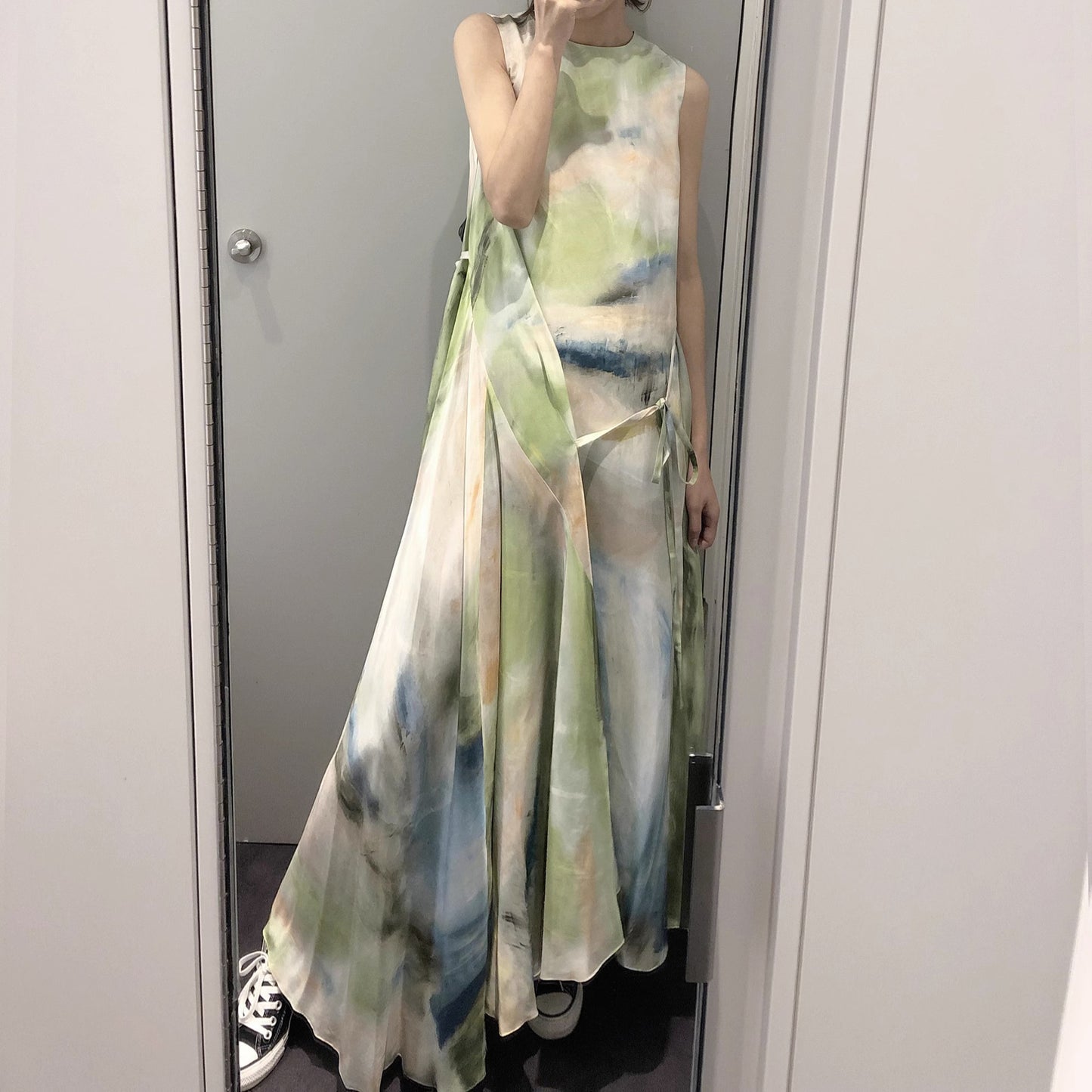2025 Spring niche cold wind Korean version design sense irregular skirt lace-up dress
