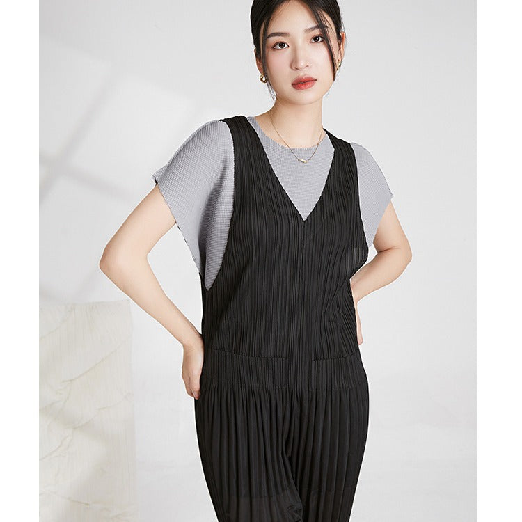 2025 counter jumpsuit women's high-end fashion loose casual zipper spring and summer versatile pleated overalls Popular style