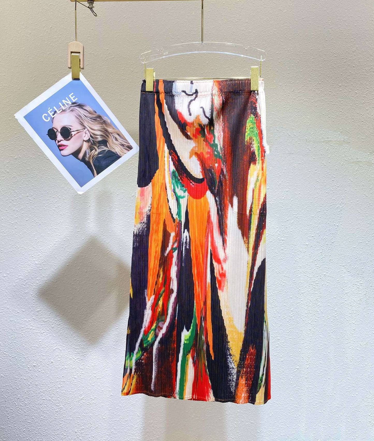 2025 Folded skirt women's hip skirt summer new Xiaohongshu hot sale retro Mizhai straight skirt