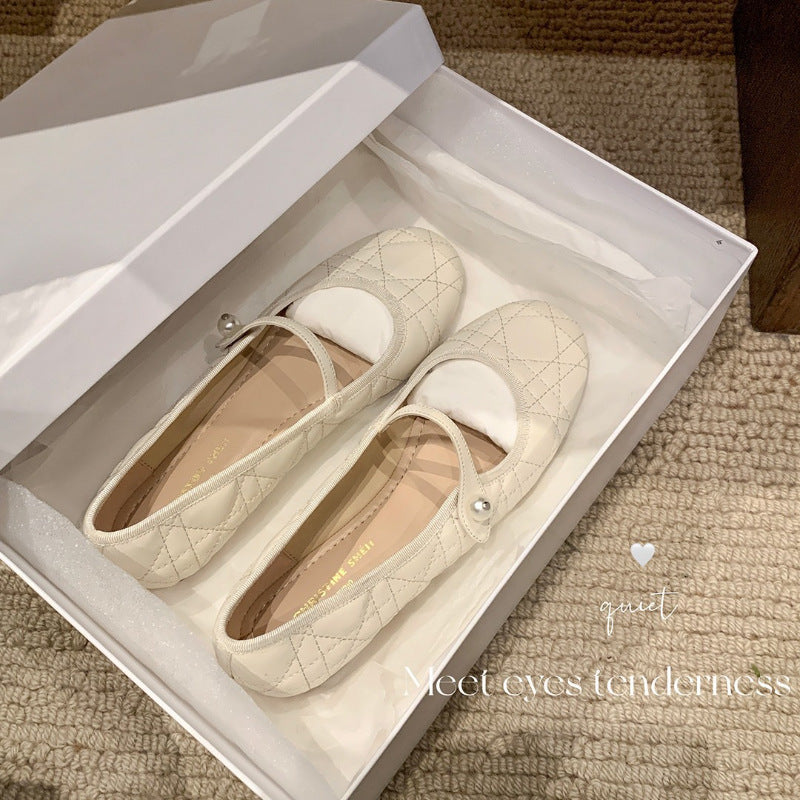 2025 Sheepskin version~ Round head imported lambskin rhombus pearl one-word buckle with flat sole shoes women's Mary Jane shoes