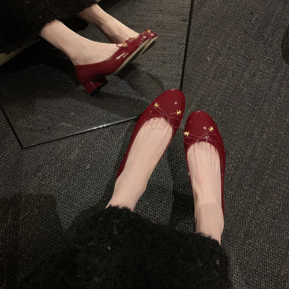 2025 Cowhide version~ New Arc de Triomphe small gold buckle temperament bow thick heel versatile single shoes women's commuter ol shoes autumn