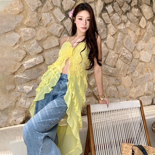 2025 Seaside vacation photo sexy babes yellow fungus edge suspender vest skirt women's design pleated slim top