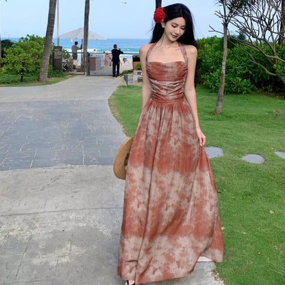 2025 Coffee break  retro suspender dress seaside vacation new Chinese beach skirt design sense niche smudge dress