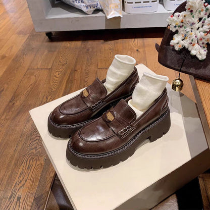 2025 Cowhide version~ Grape mother makes the same old horse leather, small gold coins, British style round head and one pedal of lazy loafers.