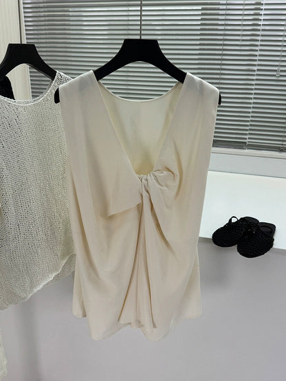 2025 spring and summer, Popular style back V-neck kink, simple and not simple, vertical and loose linen sleeveless vest for women