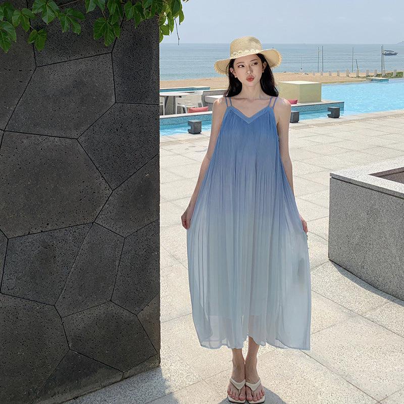 2025 Seaside vacation suspender dress niche design super good-looking gradual change  gentle wind chic beautiful fairy dress