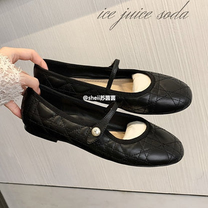 2025 Sheepskin version~ Round head imported lambskin rhombus pearl one-word buckle with flat sole shoes women's Mary Jane shoes