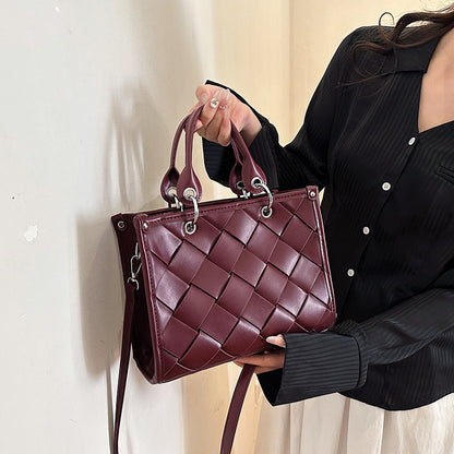 XAKXX 2025 popular spring new fashion small explosion texture woven portable tote bag commuter versatile shoulder messenger bag bag