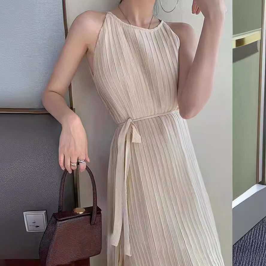 2025 Spring and summer temperament  formal settings white dress popular women's new small skirt texture high sense
