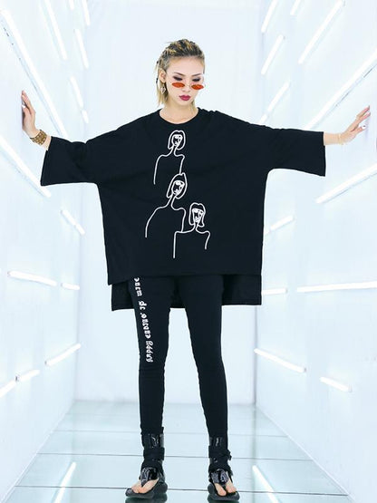 xakxx Embroidered Black&White Loose Round-Neck T-Shirt