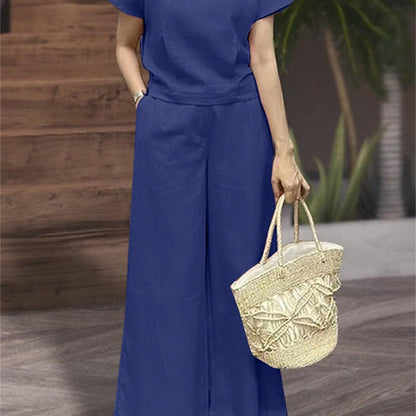 Lightweight & Stylish Womens Two-Piece Outfit - Loose Fit Solid Color T-Shirt with Crew Neck & Dual Pocket Pants - Perfect Casual Clothing Set for Everyday Fashion