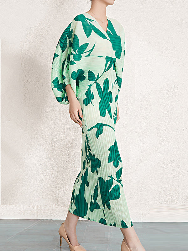 xakxx Batwing Sleeves Loose Pleated Printed V-Neck Midi Dresses