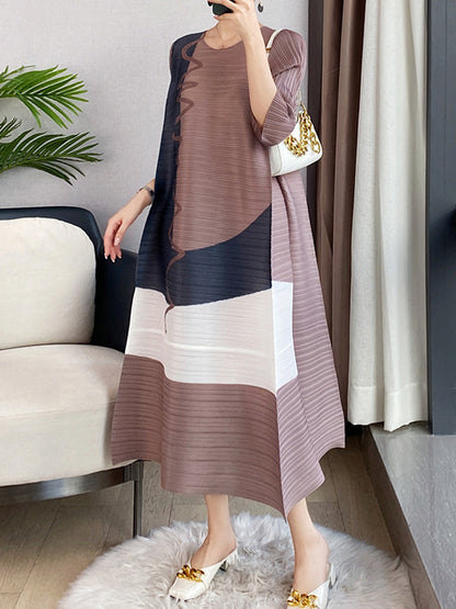 xakxx Loose Three-Quarter Sleeves Contrast Color Pleated Printed Round-Neck Midi Dresses