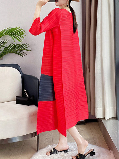 xakxx Loose Three-Quarter Sleeves Contrast Color Pleated Printed Round-Neck Midi Dresses