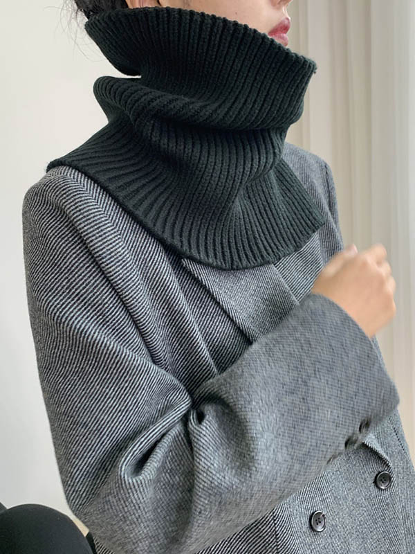 xakxx 3 Colors Simple High-Neck Asymmetric Knitted Scarf