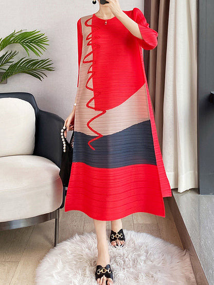 xakxx Loose Three-Quarter Sleeves Contrast Color Pleated Printed Round-Neck Midi Dresses