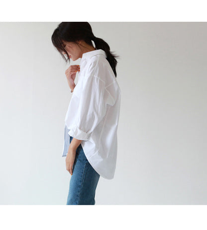 Casual Loose Women Shirts  Autumn New Fashion Collar Plus Size Blouse Long Sleeve Buttons White Shirt Women Tops Streetwear