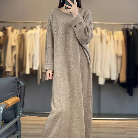 xakxx xakxx-Autumn and winter round neck cashmere dress female loose lazy wind embroidery plus size sweater pure wool knitted dress