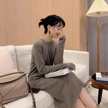 xakxx xakxx-Simple round neck pure cashmere knit dress women's knee-high autumn and winter new coat with long sweater skirt.
