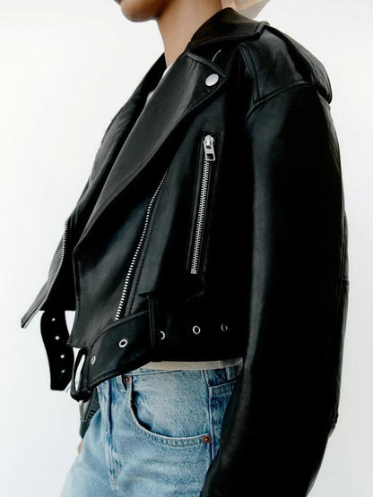 xakxx - New Women's  comes with a belt of the same material with a metal buckle and a front zippered closure faux leather jacket