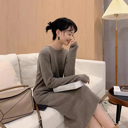 xakxx xakxx-Simple round neck pure cashmere knit dress women's knee-high autumn and winter new coat with long sweater skirt.