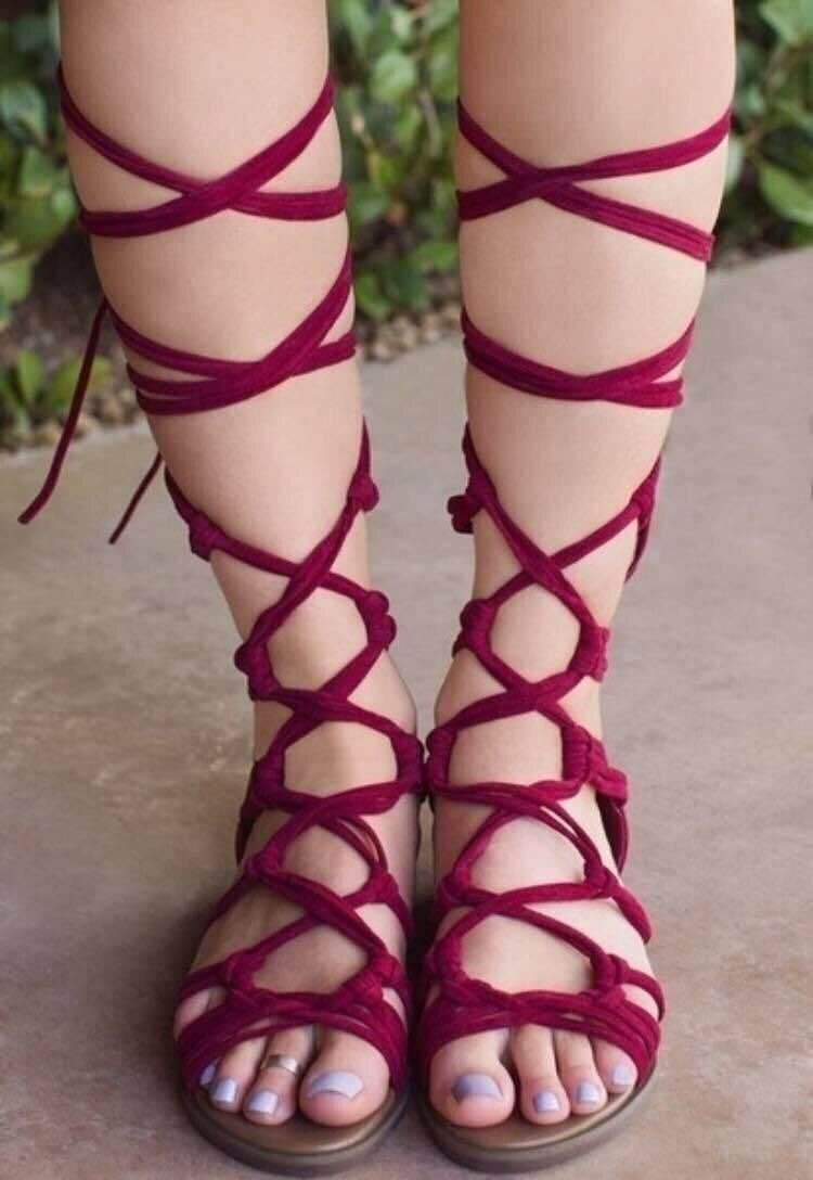 xakxx Fashion Rome Shies Women Sandals Thong Bandage Bohemian Beach Shoes Summer Knee High Flat Shoes Plus Size Sandals