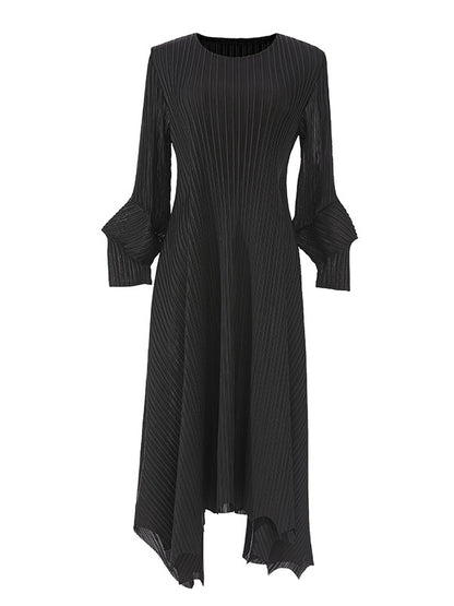 xakxx Irregular Clipping Loose Pleated Solid Color Round-Neck Midi Dresses