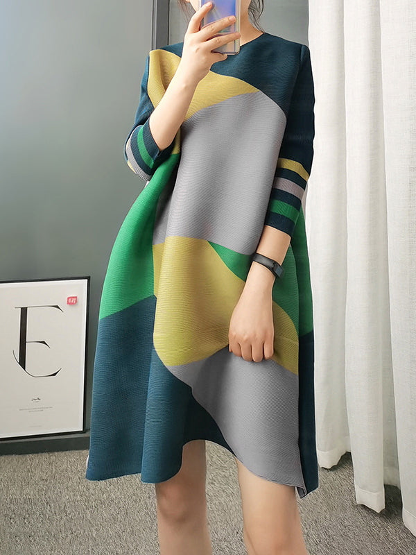 xakxx Loose Three-Quarter Sleeves Color-Block Contrast Color Pleated Round-Neck Mini Dresses