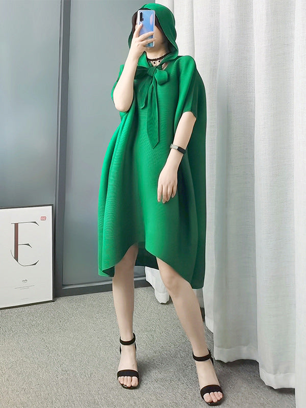 xakxx Batwing Sleeves Loose Lace-Up Pleated Hooded Midi Dresses