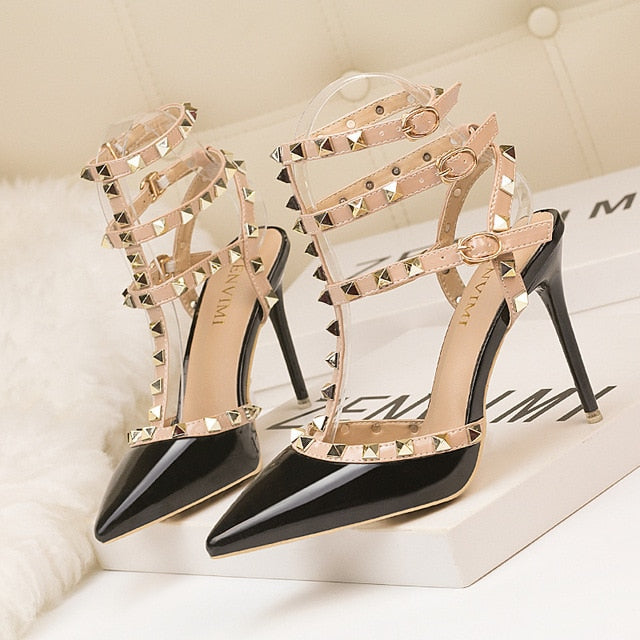 Roman fashion rivet sandals 10CM PUMPS Woman shoes Sexy nightclub stiletto heels patent-leather metallic rivet hollow