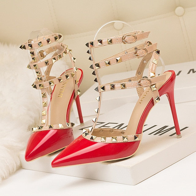 Roman fashion rivet sandals 10CM PUMPS Woman shoes Sexy nightclub stiletto heels patent-leather metallic rivet hollow