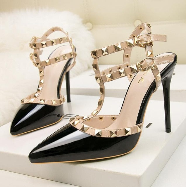 Roman fashion rivet sandals 10CM PUMPS Woman shoes Sexy nightclub stiletto heels patent-leather metallic rivet hollow
