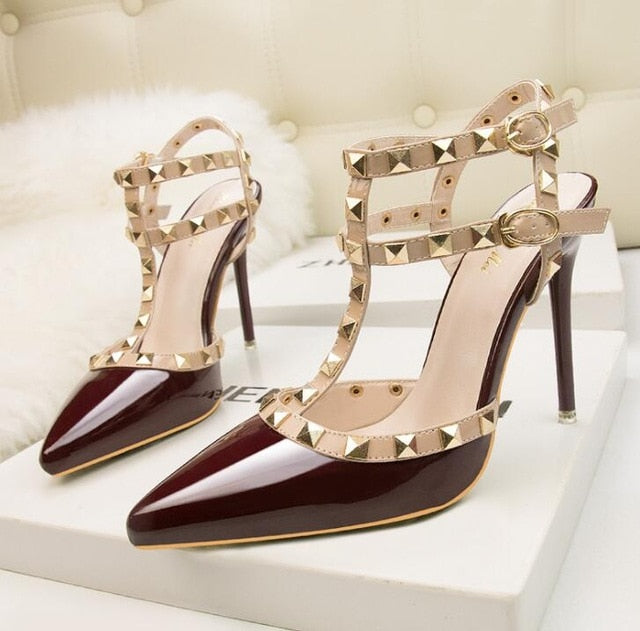 Roman fashion rivet sandals 10CM PUMPS Woman shoes Sexy nightclub stiletto heels patent-leather metallic rivet hollow