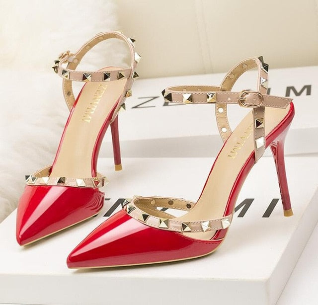 Roman fashion rivet sandals 10CM PUMPS Woman shoes Sexy nightclub stiletto heels patent-leather metallic rivet hollow