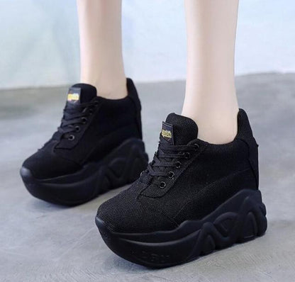 xakxx White Trendy Shoes Women High Top Sneakers Women Platform Ankle Boots Basket Femme Chaussures Femmes Height Increase Shoes