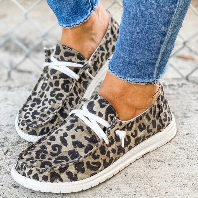 Summer Women Sneakers White Leopard Canvas Shoes Fashion Vulcanize Flats Ladies Loafers Female Sports Shoes Casual Trainers