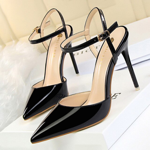 xakxx Hollow Out Woman Pumps Red High Heels  Sexy Women Heels Stiletto Wedding Shoes Buckle Party Shoes Female Shoes