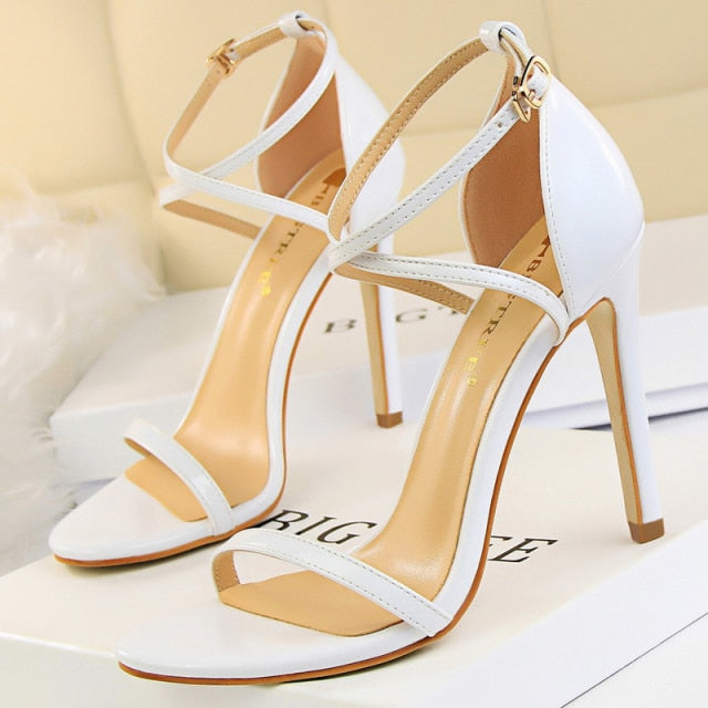Fashion High Heels Shoes Patent Leather Woman Pumps Sexy Women Heels Blue Sliver Stiletto Heels Women Sandals