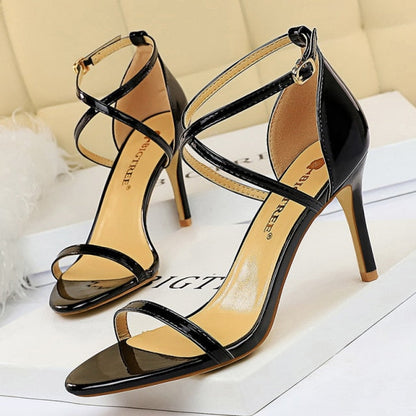 Fashion High Heels Shoes Patent Leather Woman Pumps Sexy Women Heels Blue Sliver Stiletto Heels Women Sandals