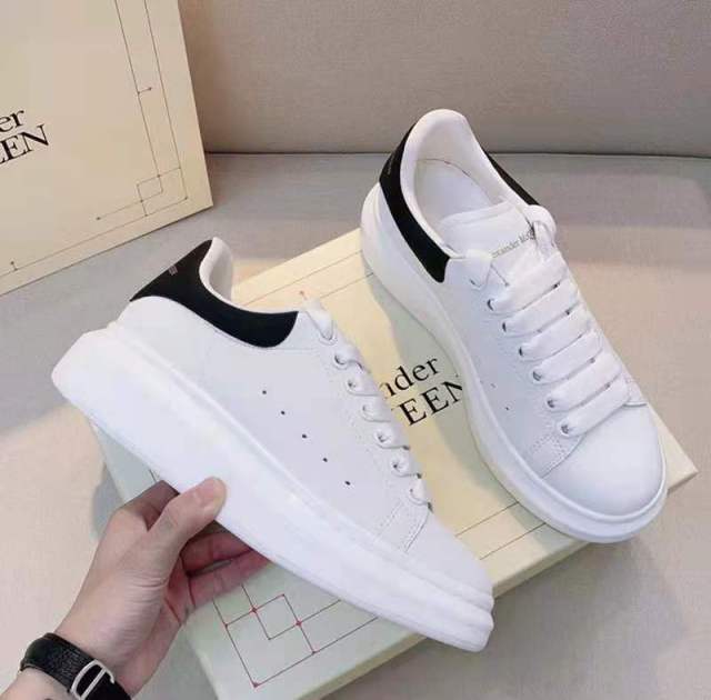 xakxx Luxury Mcqueen Shoes for Women Brand Design Alexander White Chunky Sneakers Female Vulcanize Shoes Zapatillas De Deporte X12