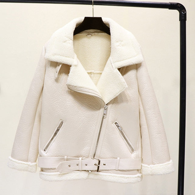 Thick and warm faux leather jacket Coat women&#39;s beige long-sleeved belt jacket women  winter fashion new streetwear Tops